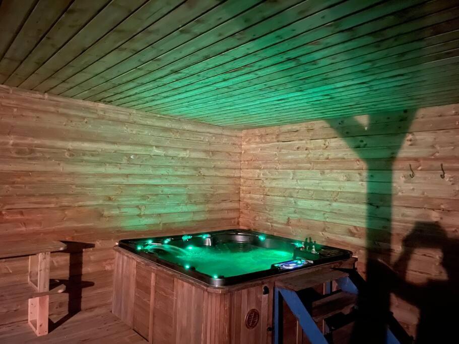John The Mills Cottage Spahot Tub Private Beach Donegal Town ภายนอก รูปภาพ