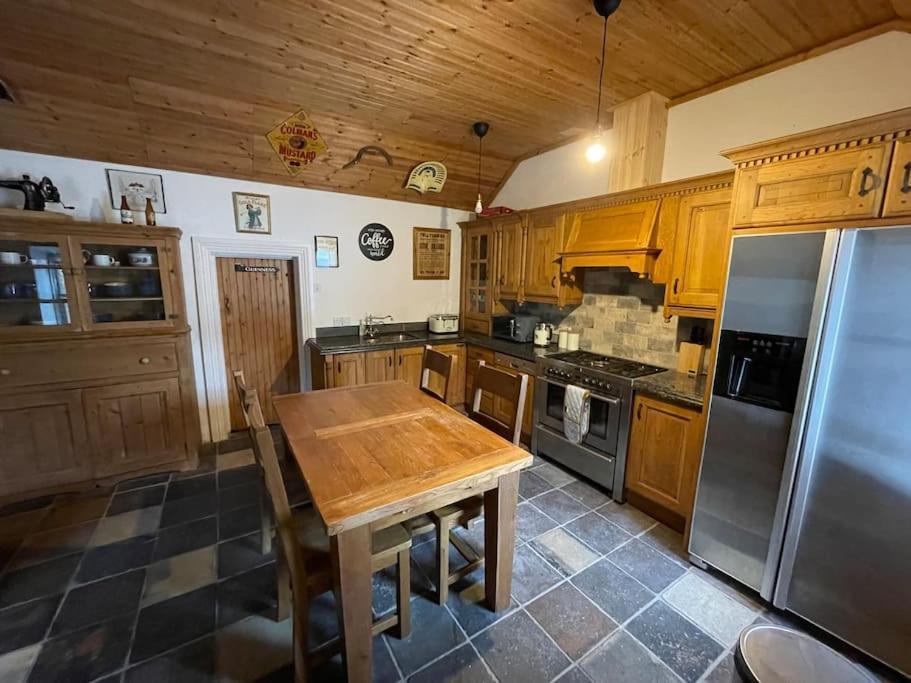 John The Mills Cottage Spahot Tub Private Beach Donegal Town ภายนอก รูปภาพ